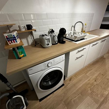La Nouvelle Ecole Apartment Ruille-en-Champagne Luaran gambar
