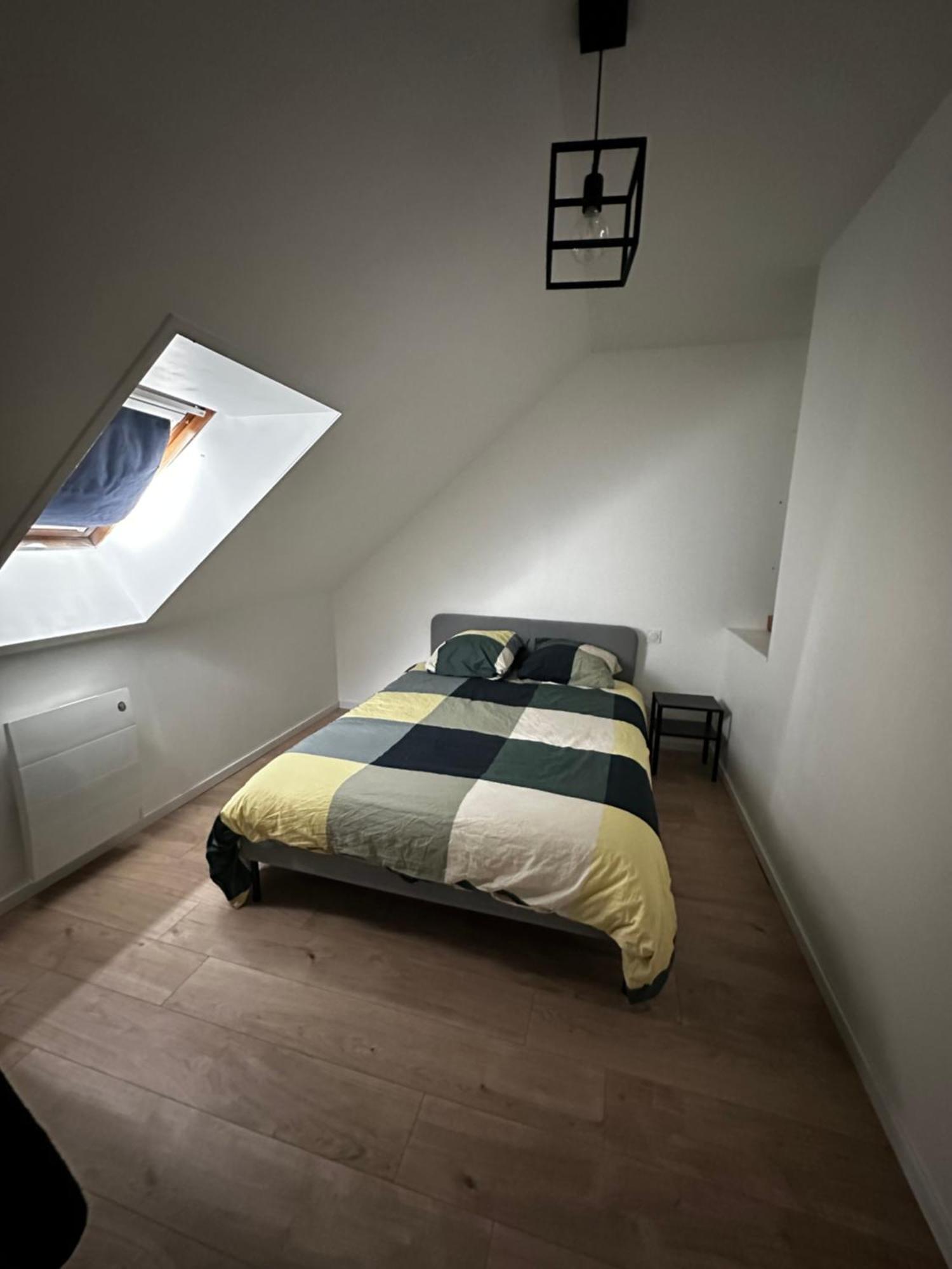 La Nouvelle Ecole Apartment Ruille-en-Champagne Luaran gambar