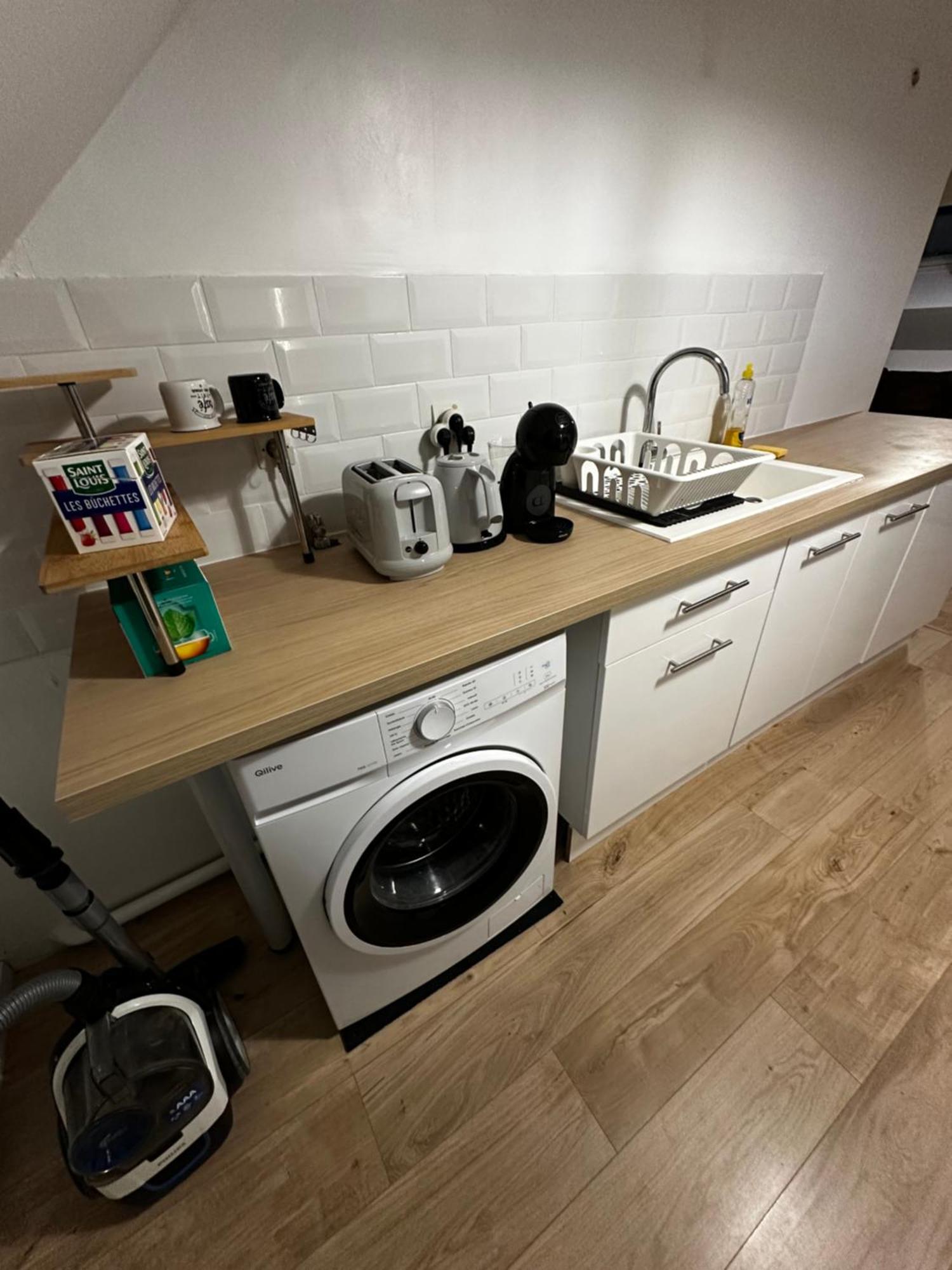 La Nouvelle Ecole Apartment Ruille-en-Champagne Luaran gambar